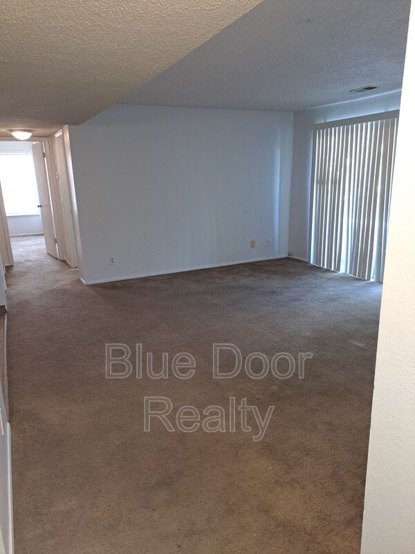 Building Photo - 3841 Montgomery Blvd NE