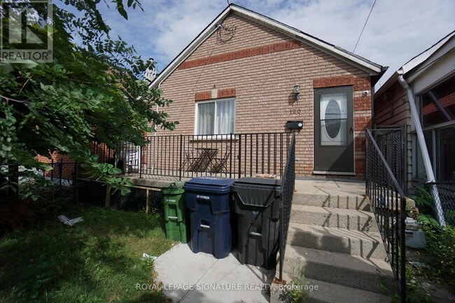Building Photo - 120 Pritchard Ave