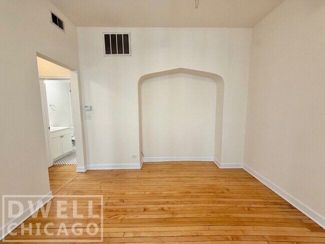 Foto del edificio - 2130 W Concord Pl