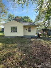 Building Photo - 509 Rhyne St