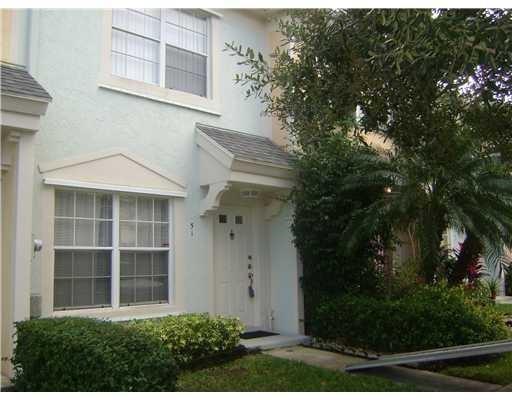 Foto del edificio - 51 Whitehead Cir