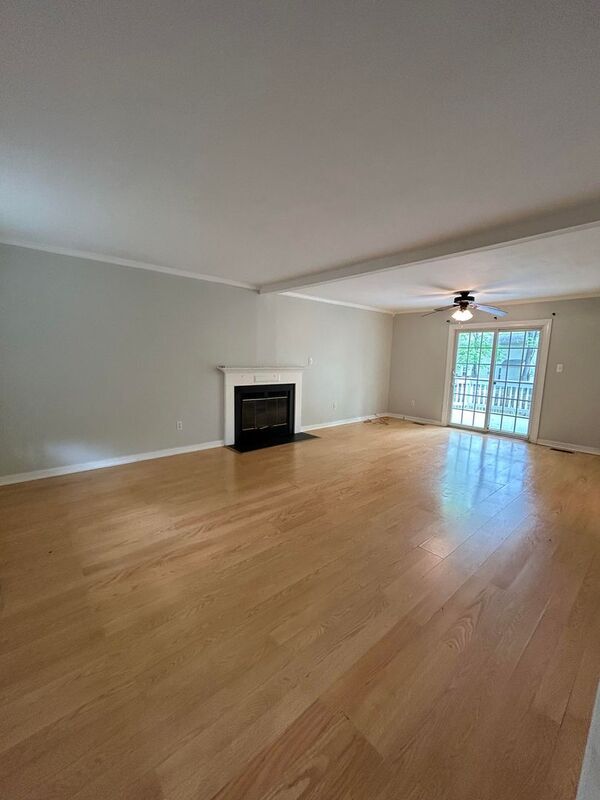 Building Photo - 2612 Tracewood Cir