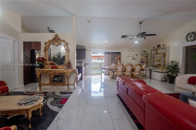 Foto del edificio - 8521 NW 53rd St
