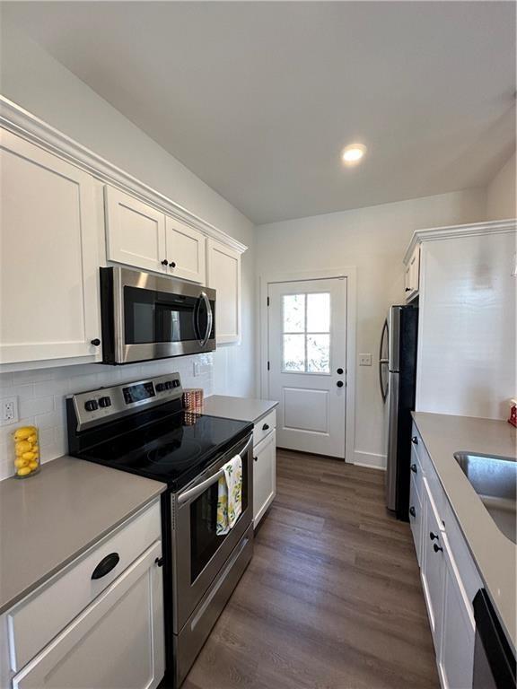 Foto del edificio - 851 S One Mile Rd