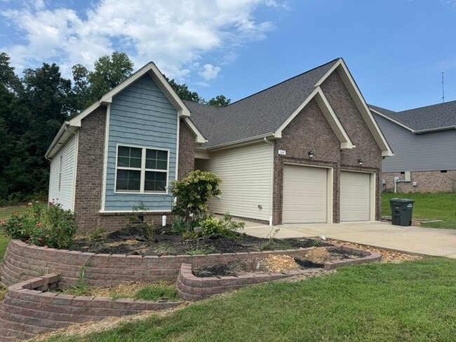 Building Photo - 164 Hillview Wy