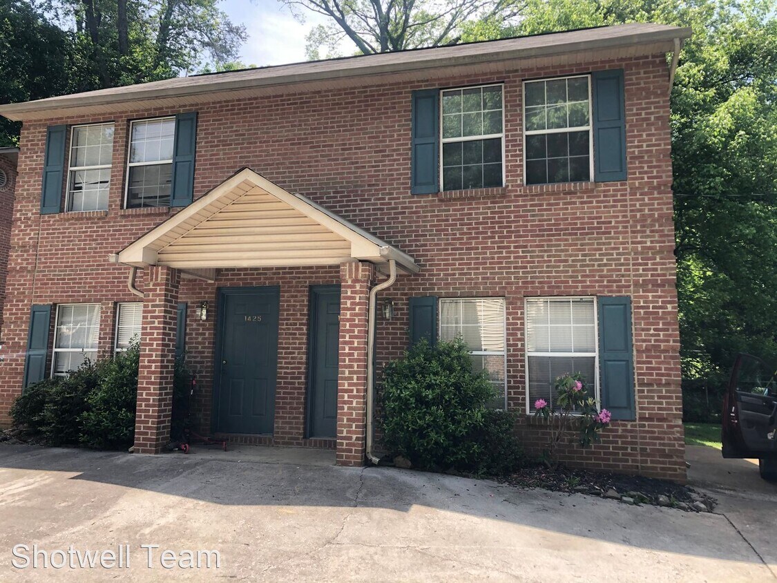 Primary Photo - 2 br, 2.5 bath House - 1423 Schoolcraft Way