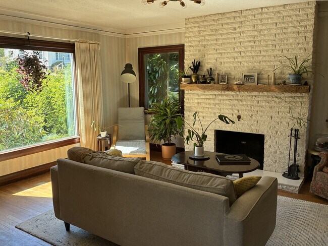 Foto del edificio - 834 SE 72nd Ave