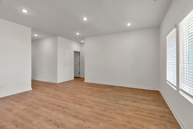 Foto del edificio - Brand-New 3 Bedroom Home in Prairie Grove!...