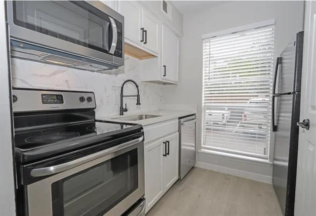 Building Photo - 2807 Bachman Dr