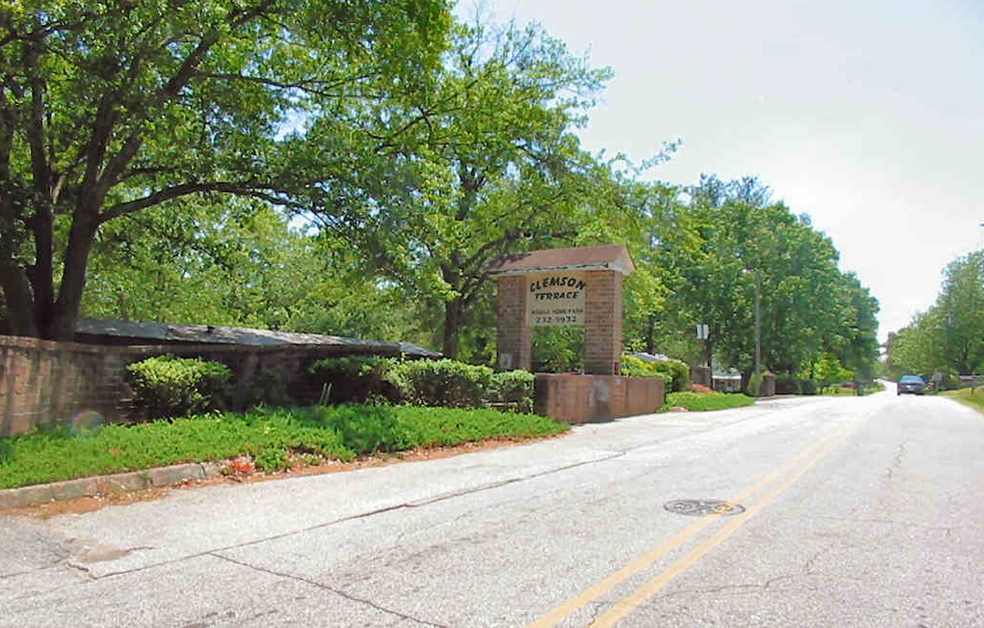 Front Entrance - Clemson Terrace