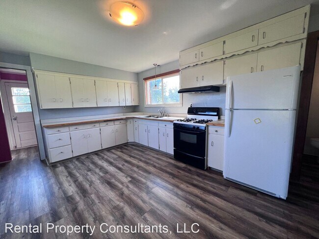 Building Photo - 3 br, 1.5 bath House - 3819 14th St.