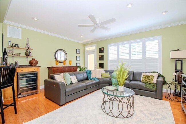 Foto del edificio - 934 Harbour Bay Dr