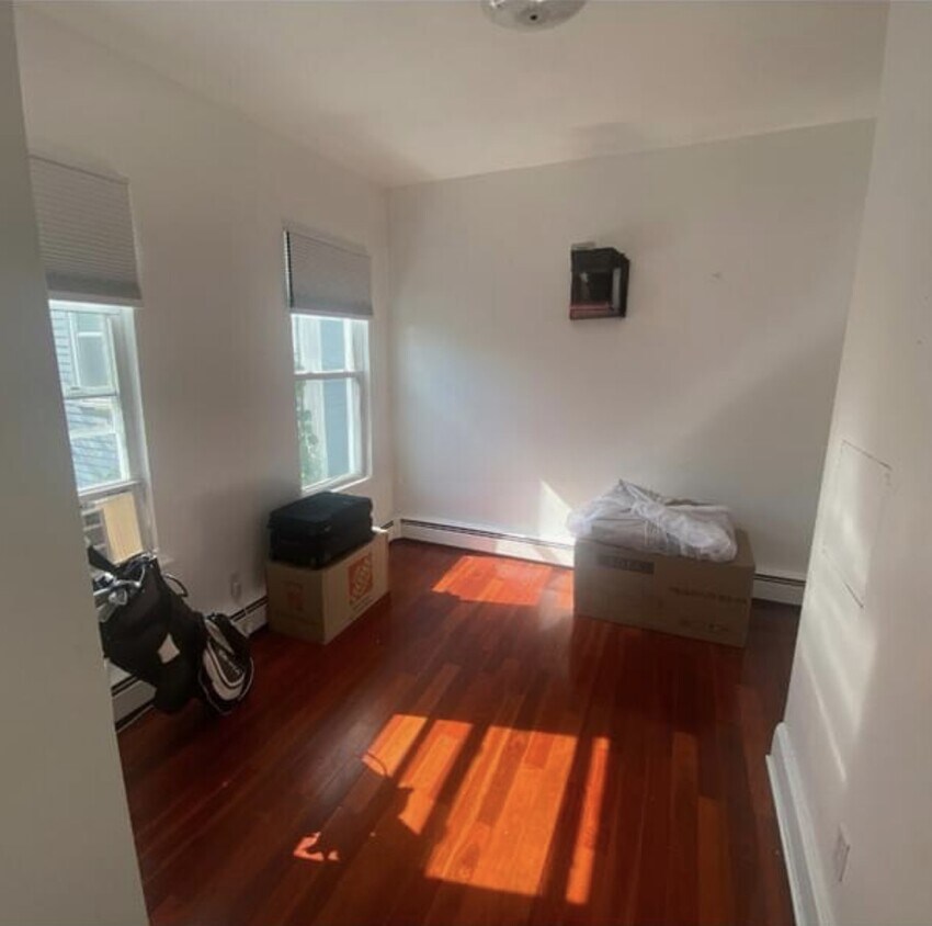 Foto principal - 104 Sciarappa St