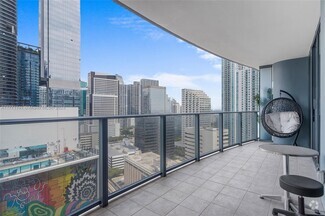 Building Photo - 1000 Brickell Plaza