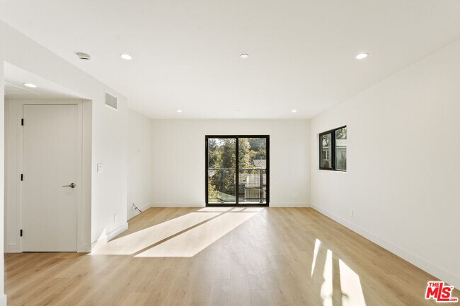 Foto del edificio - 2838 Marsh St