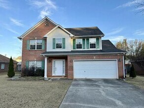 Building Photo - 306 Holly Springs Dr