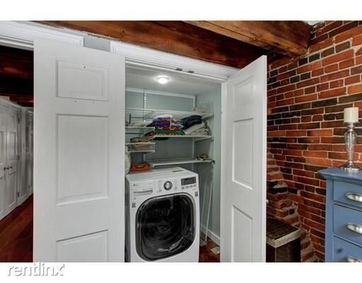Building Photo - 2 br, 1 bath  - 53 Fulton St Apt 4