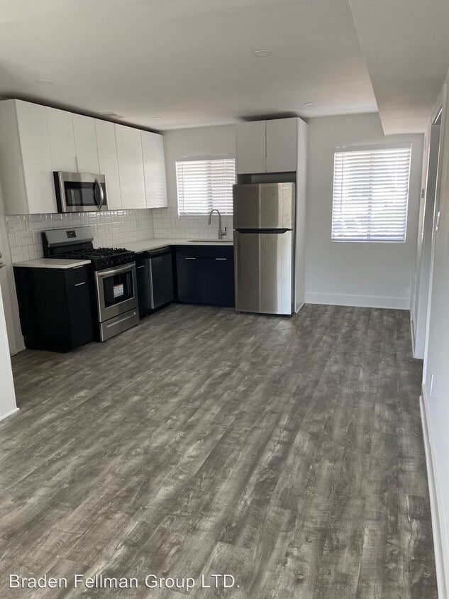 Foto principal - 1156 Woodland Ave NE