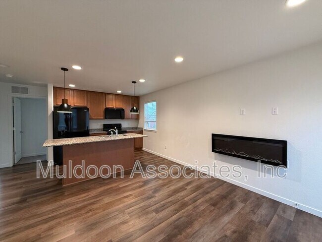 Building Photo - 5699 Tramore Ct