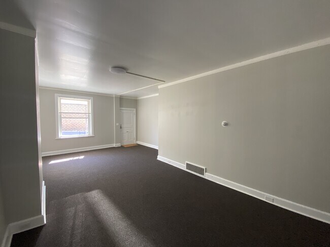 Building Photo - 351 Swatara St