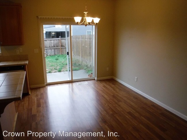 Foto del edificio - 1456-1458 Alpine Lakes St SE
