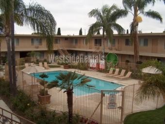 Foto principal - 12381 Arrowhead St
