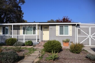 Building Photo - 770 Verano Ave