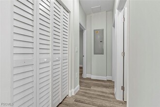 Building Photo - 1028 Milwaukee Blvd