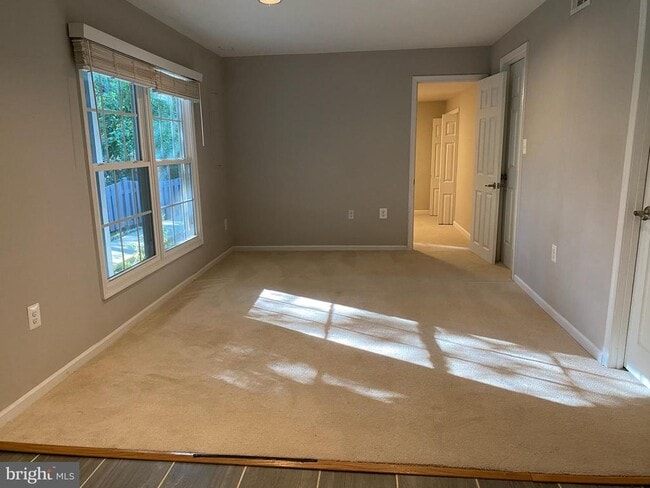Building Photo - 6538 Palisades Dr