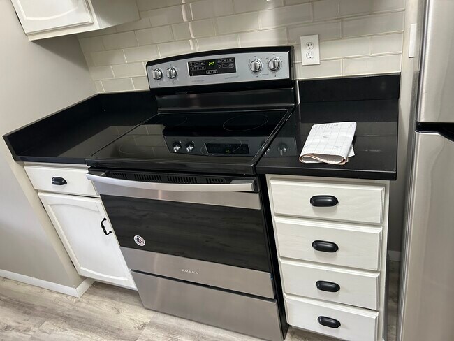 Foto del edificio - 10145 W 96th Terrace