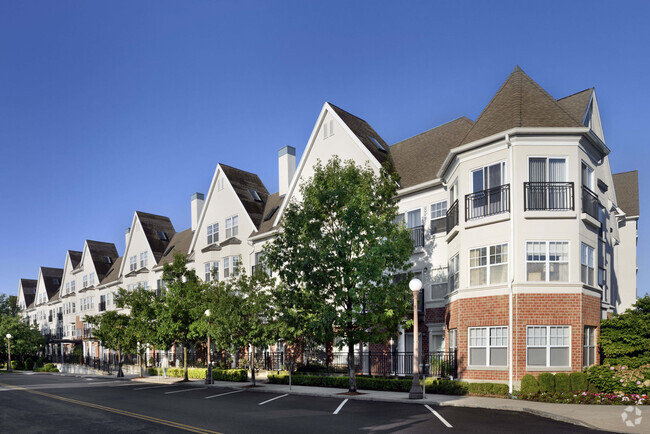 Bronxville Apts