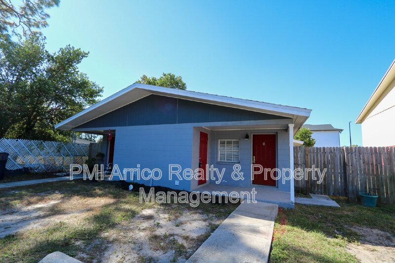 Foto principal - 8716 N Greenwood Ave