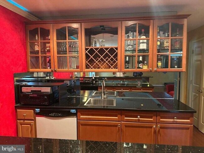 Foto del edificio - 4780 Walbern Ct
