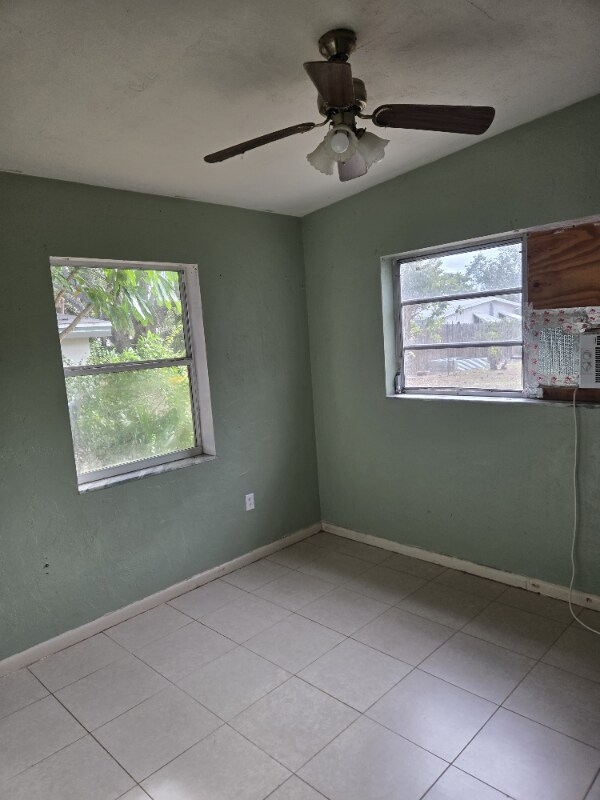 Foto del edificio - 22259 Belinda Ave