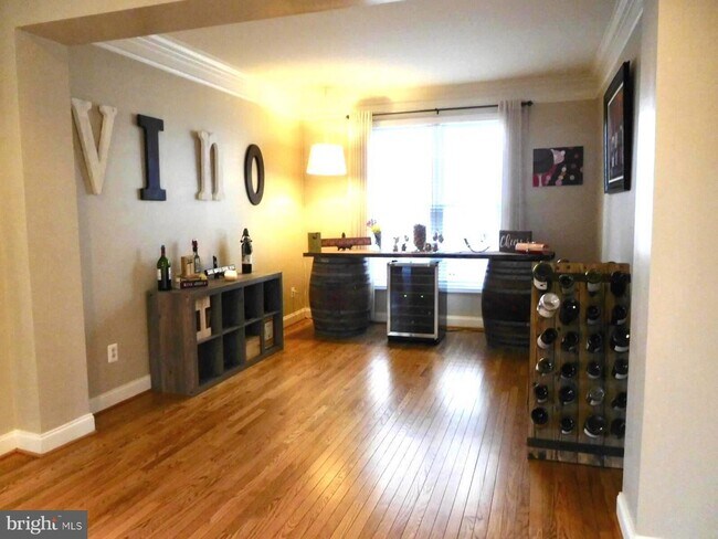 Foto del edificio - 4614 Moss Point Pl
