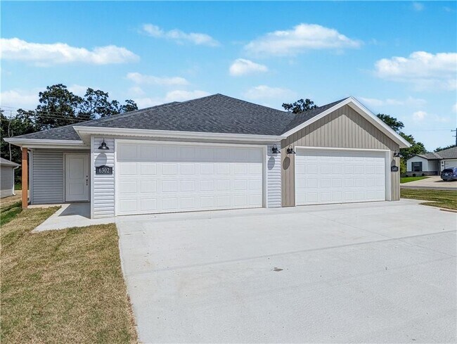 Foto del edificio - 6308 NW Kathleen St