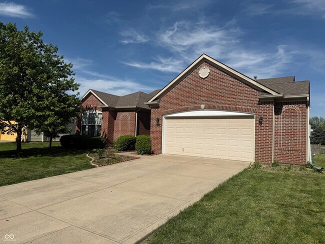 Building Photo - 1055 Woodfield Ct