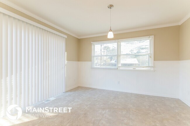 Foto del edificio - 5082 Womack Ave
