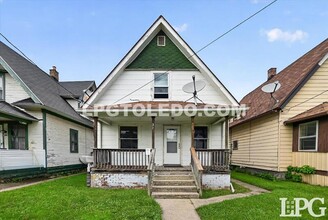 Building Photo - 31 Nevada St