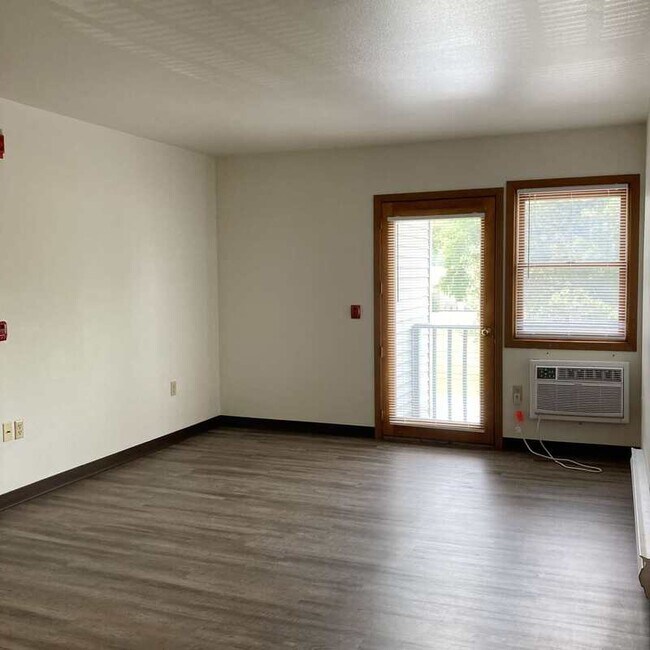 Building Photo - 120-130 Memorial Drive - P