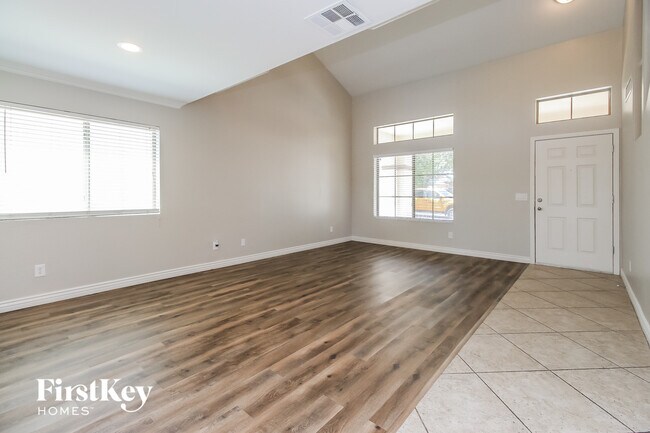 Building Photo - 2477 W Wrangler Way