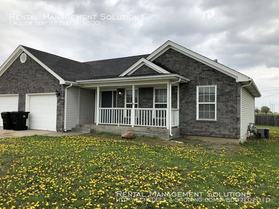 Foto principal - Shawnee Heights School District-3 bedroom