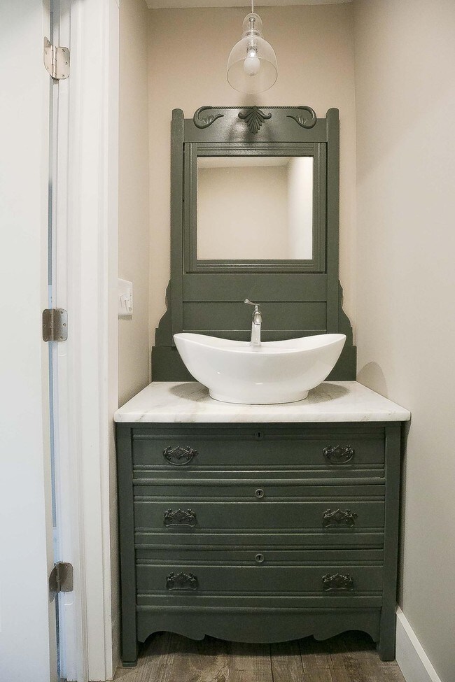 Foto del edificio - 122 Sayre St