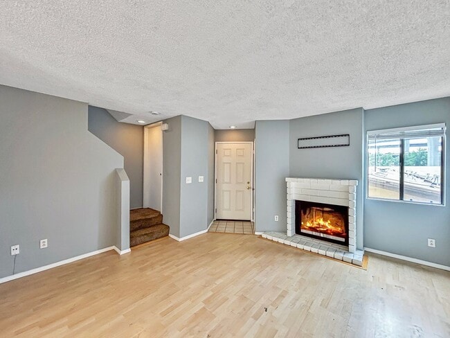 Building Photo - Charming 2BD/2BA Condo in Lemon Grove W/ C...