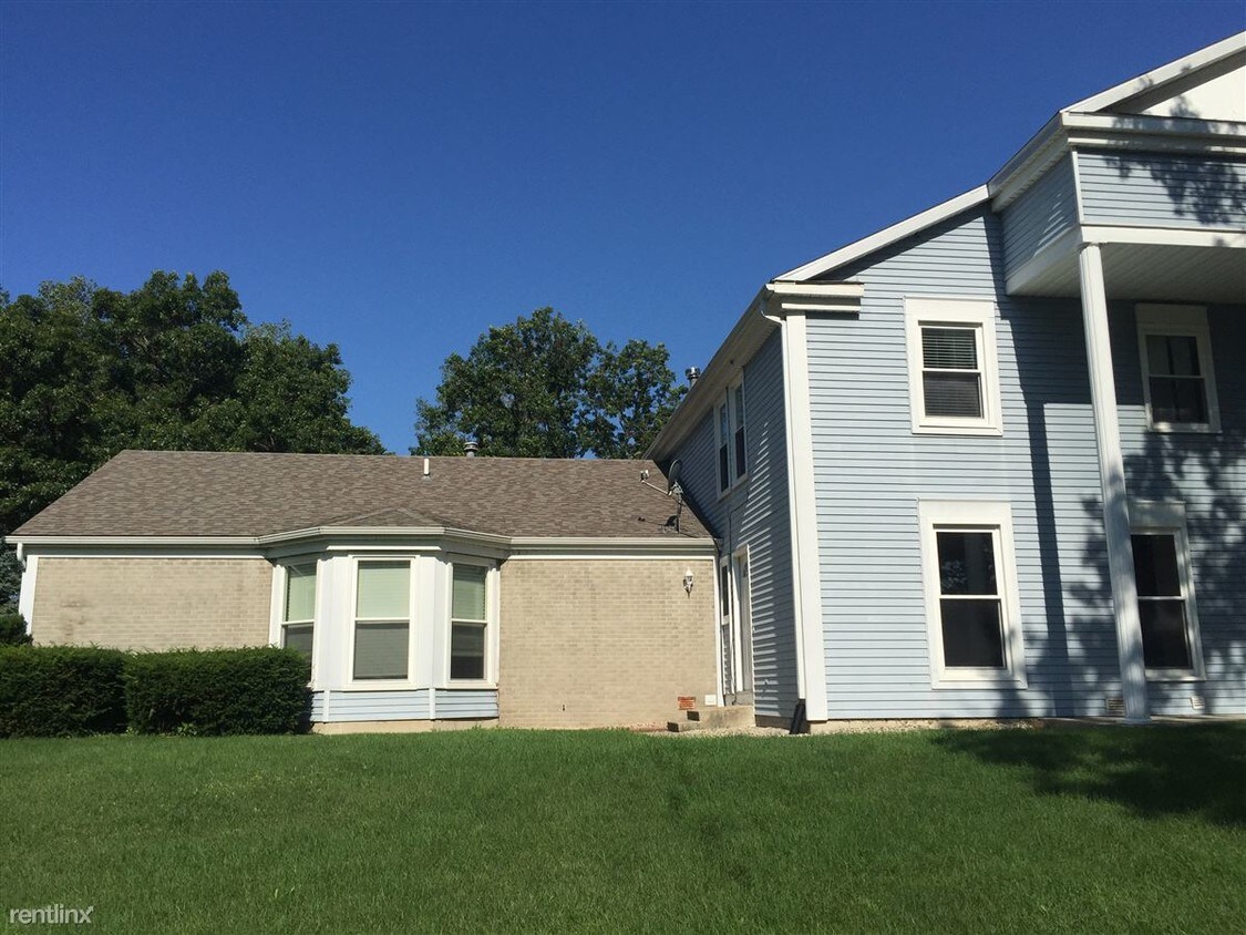 Primary Photo - 1732 Valleywood Ct