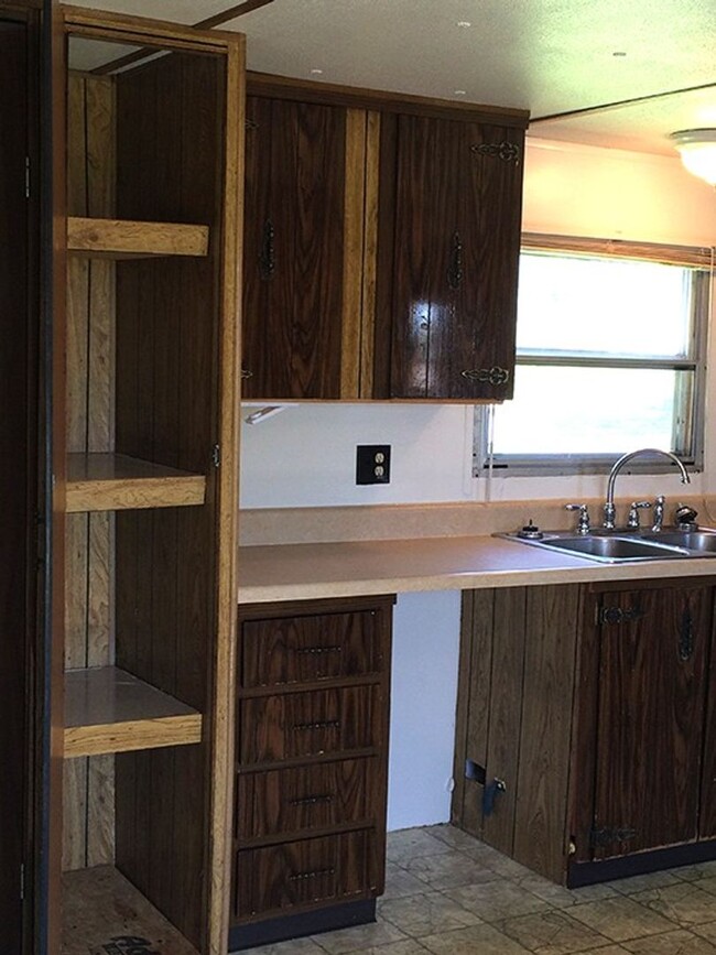 Foto del edificio - 2 Bed 2 Bath Mobile Home Sitting On 1 Acre