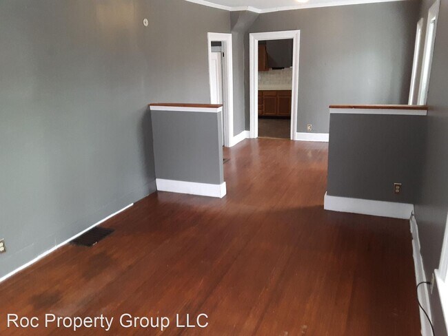 Building Photo - 3 br, 2 bath House - 497 Caroline St