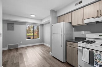 Building Photo - Northville Woods - Northville, MI