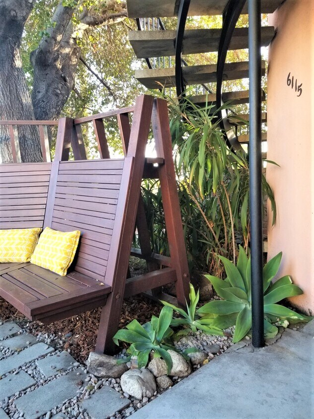 Foto principal - 6113 Piedmont Ave