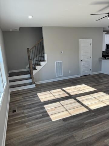 Building Photo - 406 E Bledsoe St